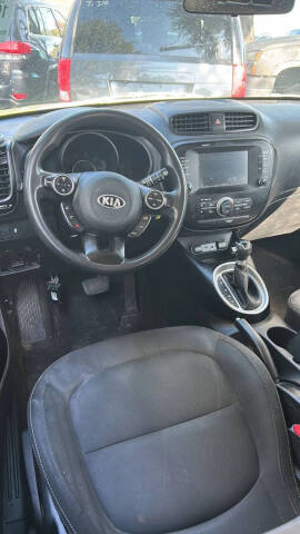2018 Kia Soul +
