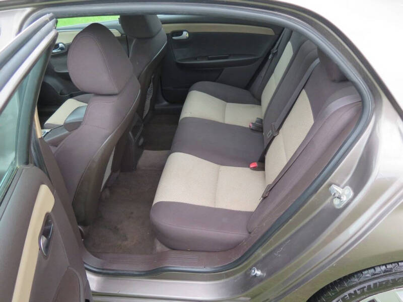 2011 Chevrolet Malibu LS