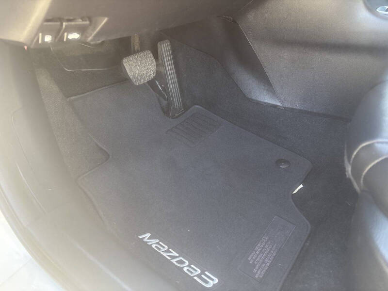 2017 Mazda MAZDA3 Touring 2.5