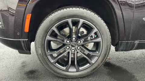 2023 Jeep Grand Wagoneer Series III Obsidian