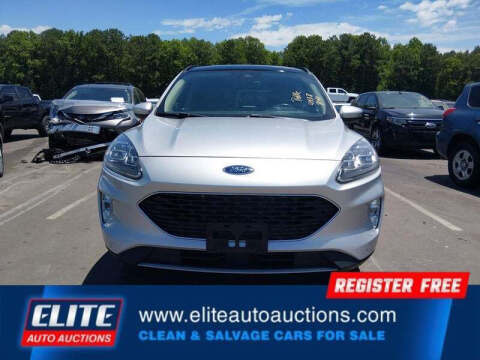 2020 Ford Escape Titanium