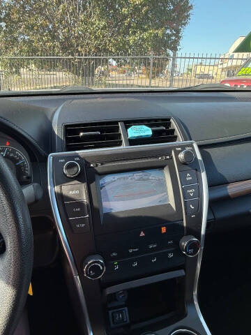 2015 Toyota Camry LE