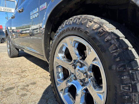 2017 RAM 1500 Laramie