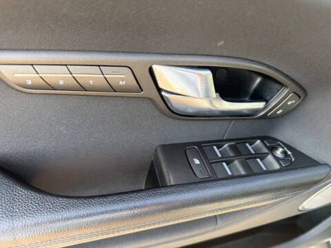 2015 Land Rover Range Rover Evoque Pure Plus