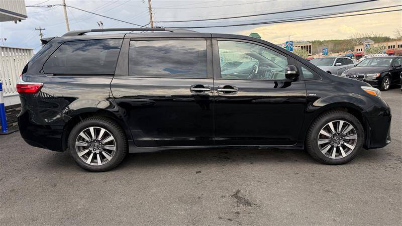 2019 Toyota Sienna
