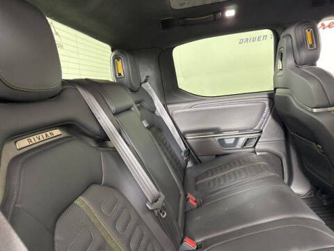 2022 Rivian R1T Adventure