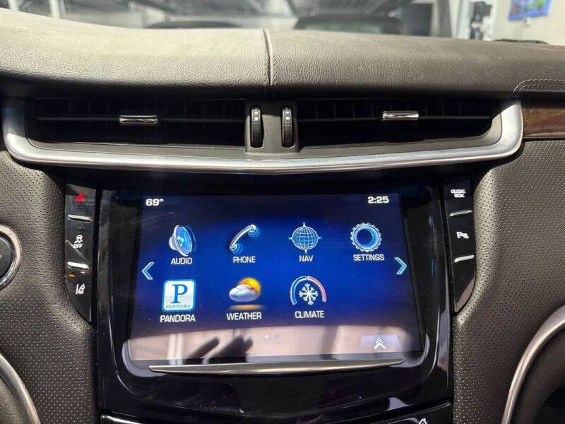 2013 Cadillac XTS Premium Collection