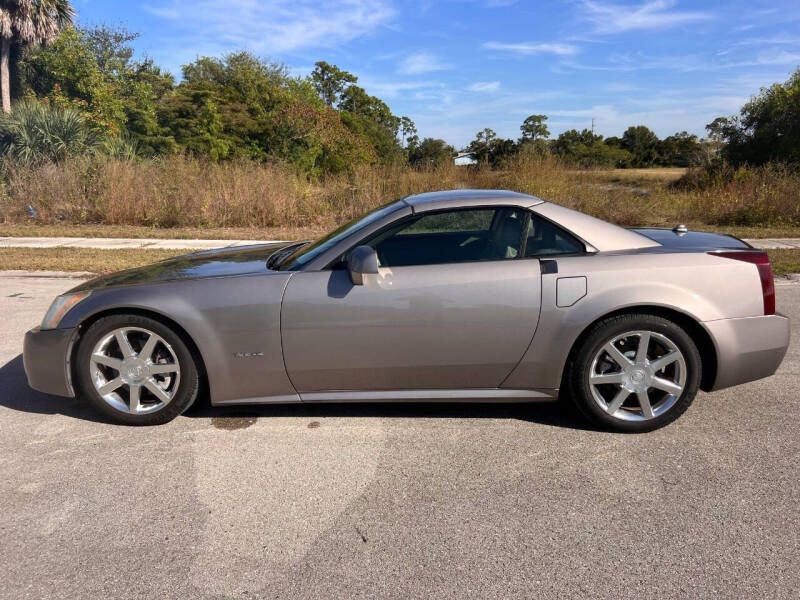 2005 Cadillac XLR