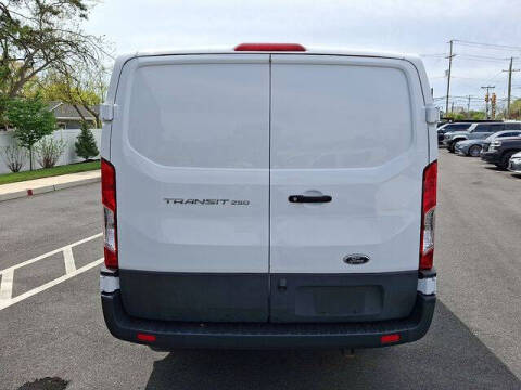 2021 Ford Transit