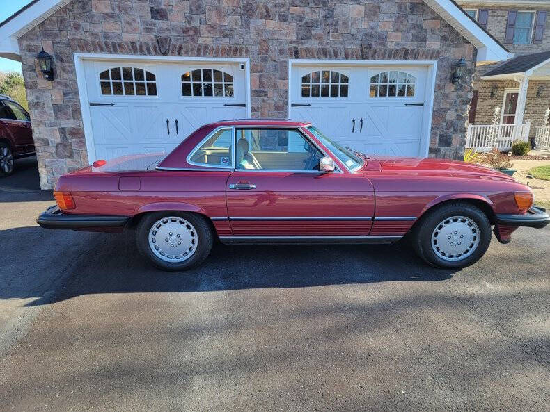 1989 Mercedes-Benz 560-Class 560 SL