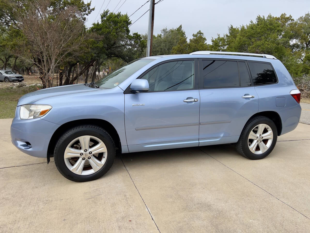 Used Car 2010 Toyota Highlander  Limited 4dr Suv For Sale Under $12,000 In Austin, Texas