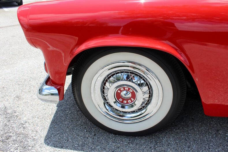 1955 Ford Thunderbird