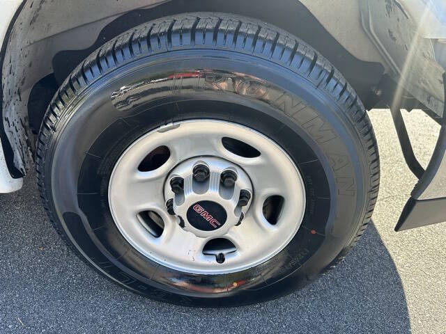 2020 GMC Savana 2500