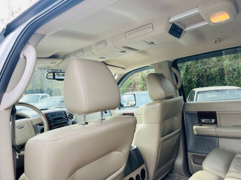 2005 Ford F-150 Lariat