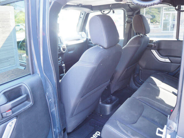 2018 Jeep Wrangler JK Unlimited Sahara