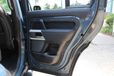 2023 Land Rover Defender 110 30th Anniversary Edition