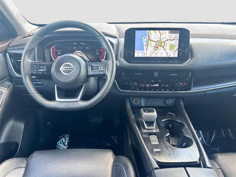 2021 Nissan Rogue Platinum