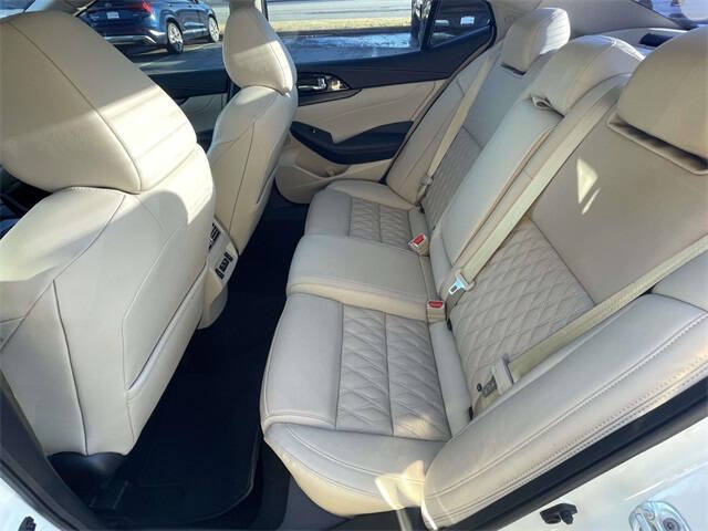 2023 Nissan Maxima 3.5 Platinum