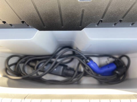 2012 Toyota Prius Plug-in Hybrid