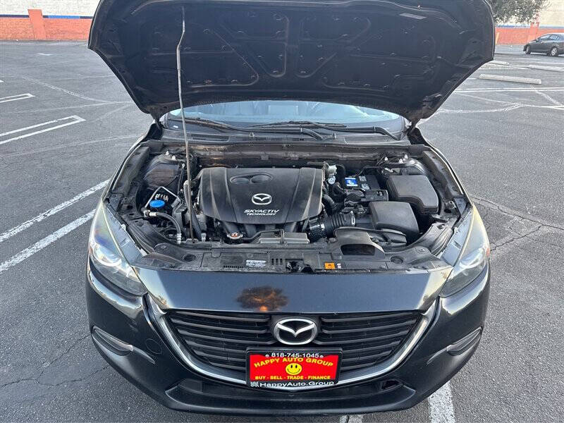 2017 Mazda MAZDA3 Touring