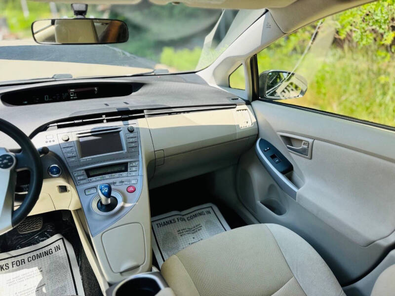2012 Toyota Prius Three
