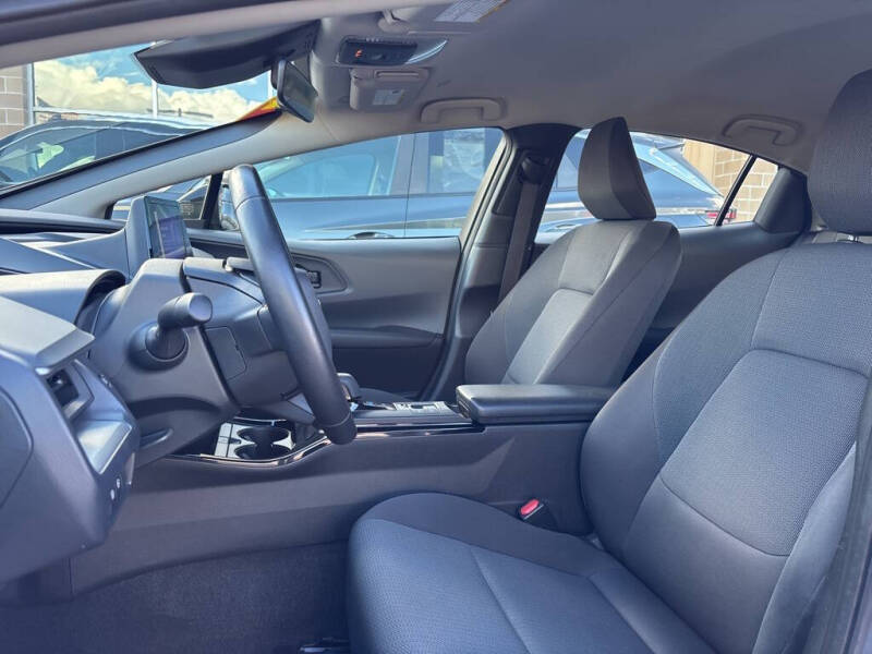 2024 Toyota Prius LE