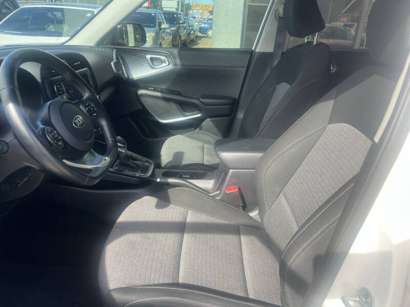 2020 Kia Soul GT-Line