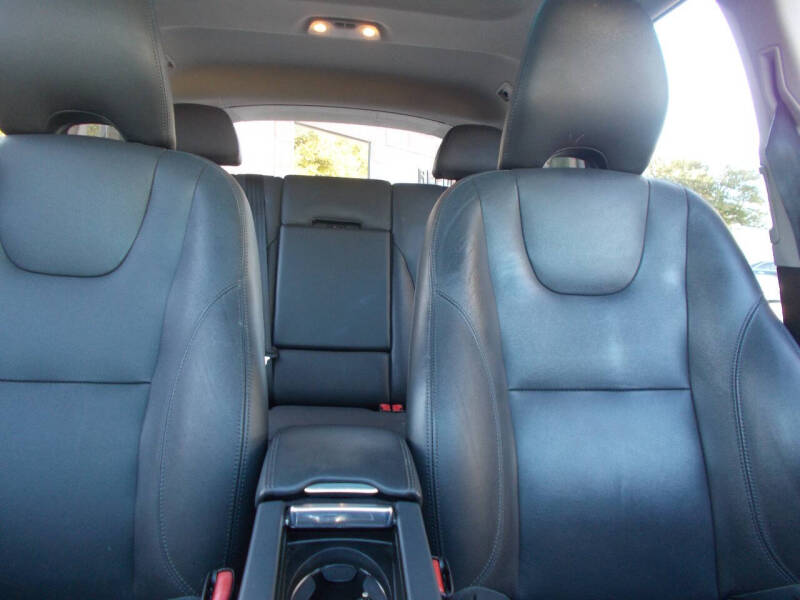 2015 Volvo XC60 T5 Drive-E Premier