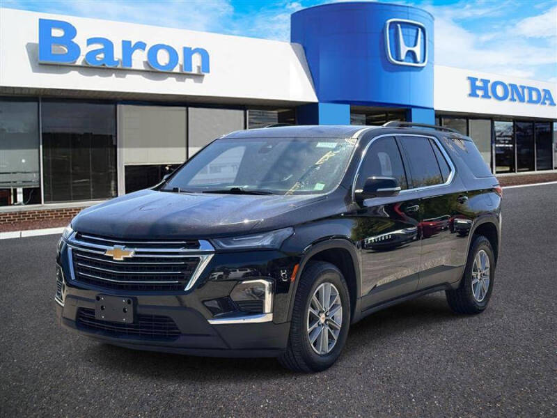 2022 Chevrolet Traverse LT Leather