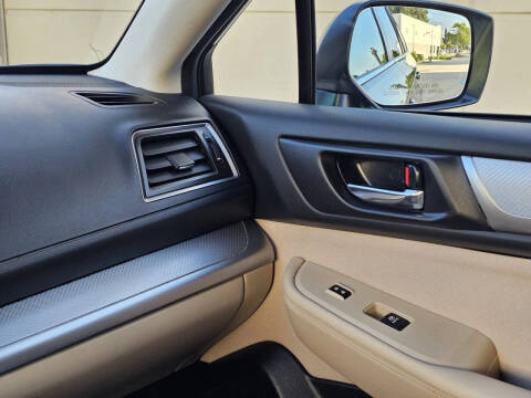 2017 Subaru Outback 2.5i Premium