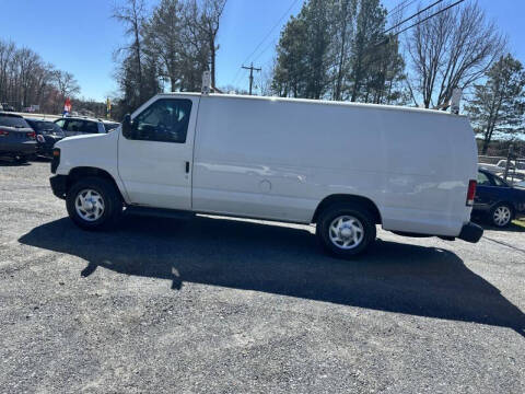 2013 Ford E-Series E-350 SD
