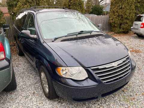 2007 Chrysler Town and Country LX