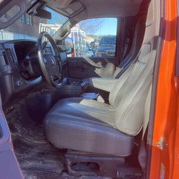 2020 Chevrolet Express 2500