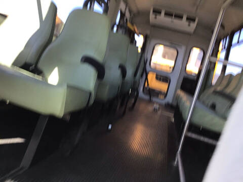 2013 Ford E-Series E-450 SD