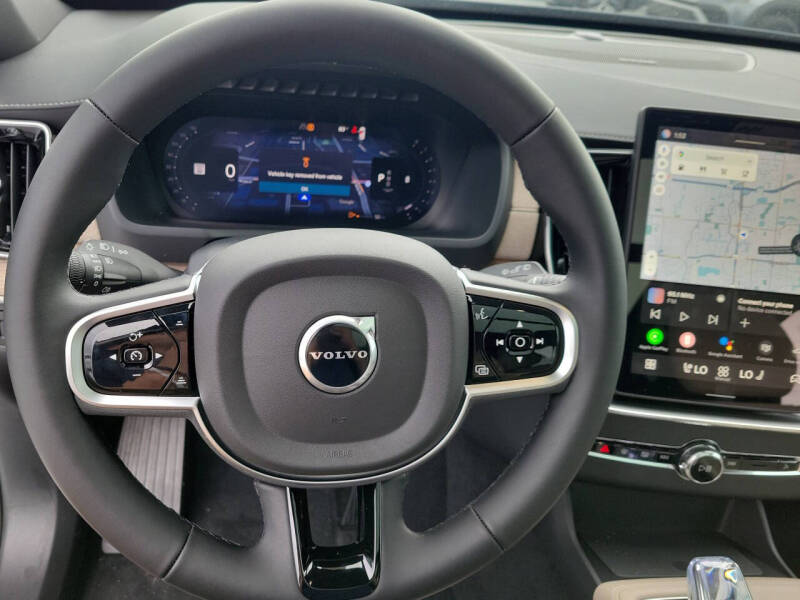 2026 Volvo XC90 B6 Plus 6P