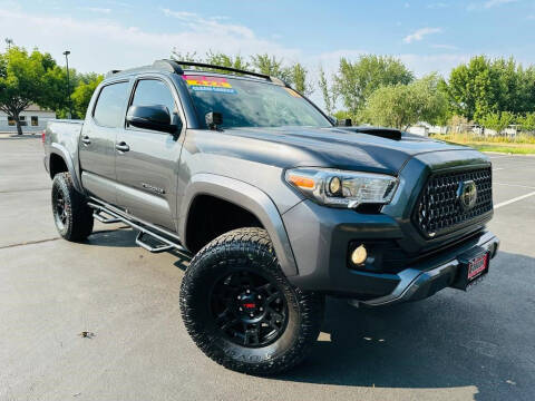 2018 Toyota Tacoma for sale at Bargain Auto Sales LLC in Garden City ID
