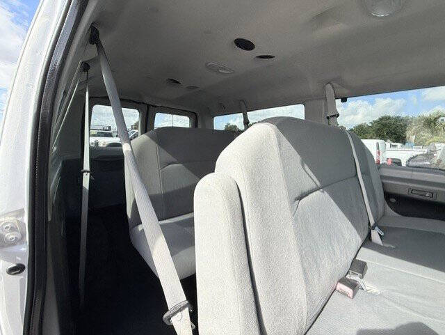 2008 Ford E-Series E-150 XLT