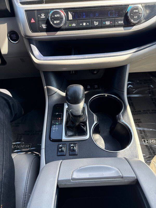 2015 Toyota Highlander XLE