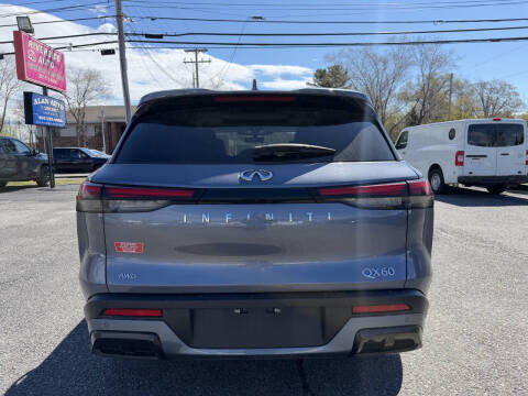 2024 Infiniti QX60 Luxe