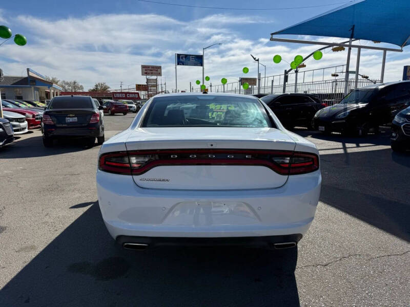 2019 Dodge Charger SXT