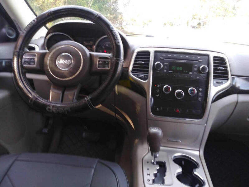 2012 Jeep Grand Cherokee Laredo