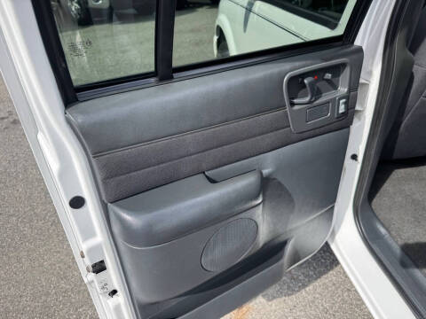 2004 Chevrolet S-10 LS