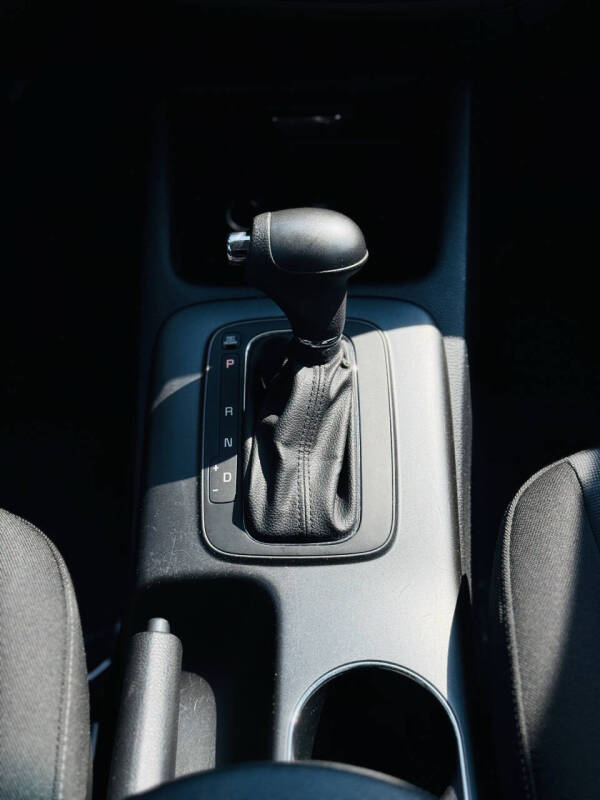 2016 Kia Forte5 LX
