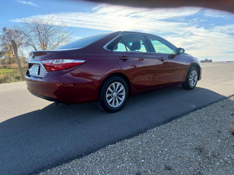 2017 Toyota Camry LE