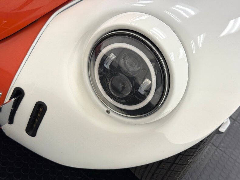 1972 Volkswagen Super Beetle