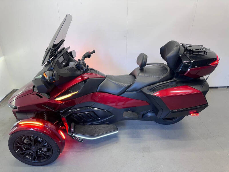 2022 Can-Am Spyder RT Limited