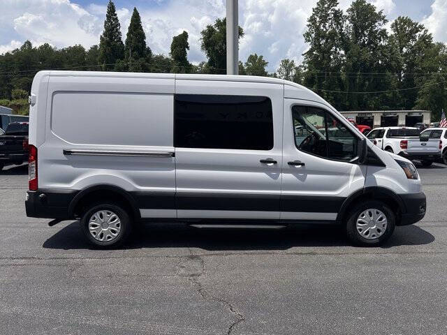 2025 Ford Transit 250