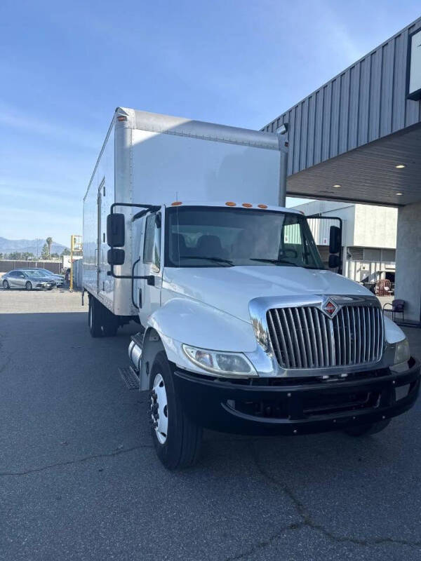 2017 International DuraStar 4300