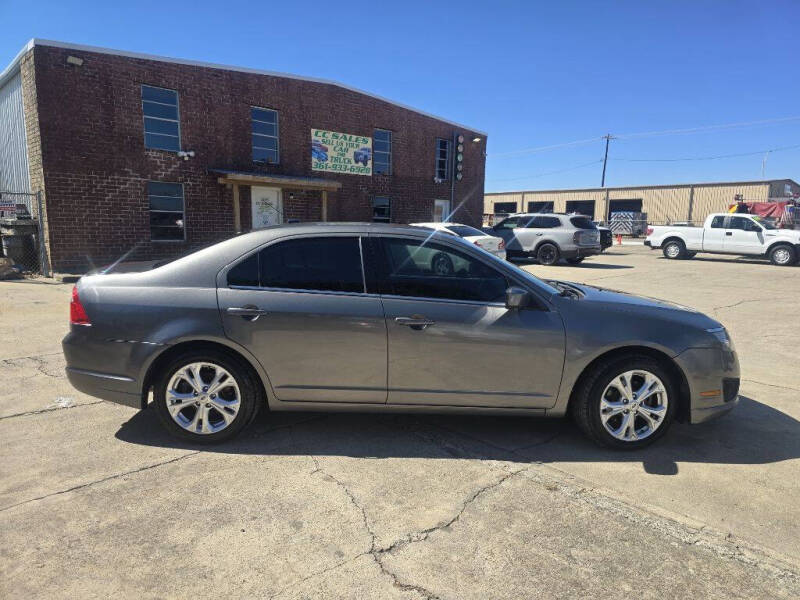 2012 Ford Fusion SE
