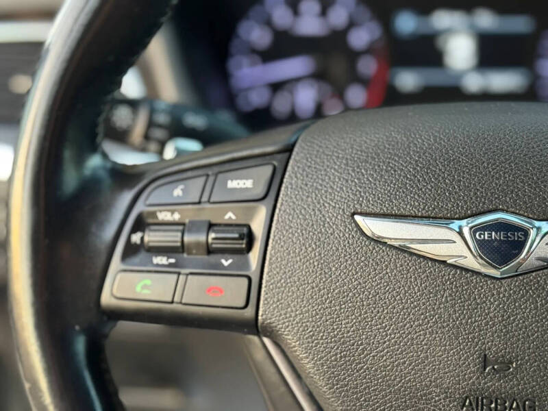 2018 Genesis G80